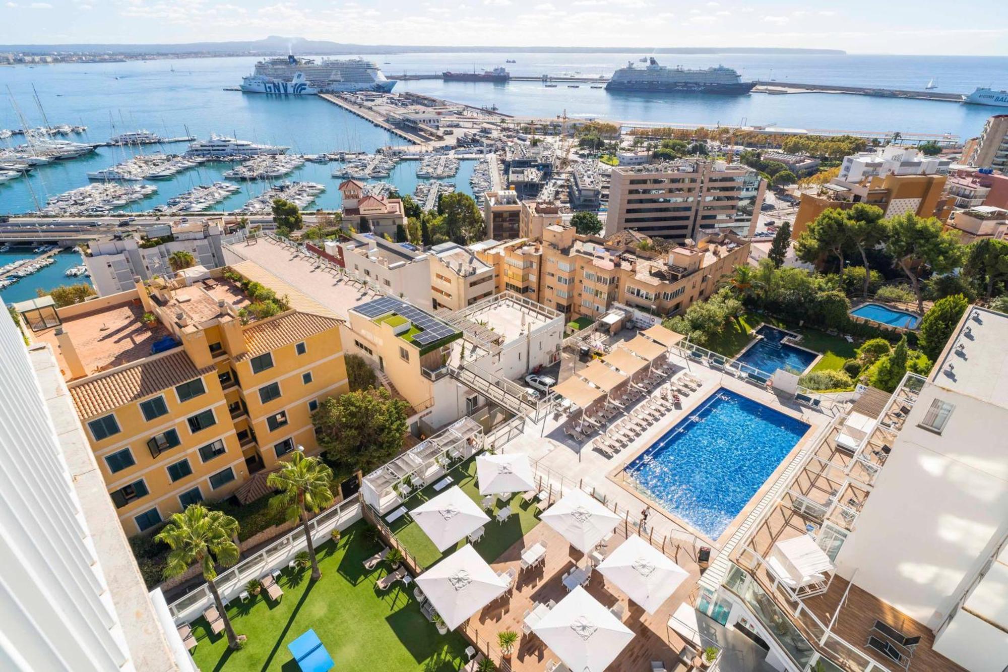 Amic Horizonte Hotell 3*